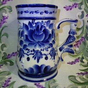 Gzhel Blue & White Porcelain Mug w Falcon Handle Made in Russia Гжель Unused
